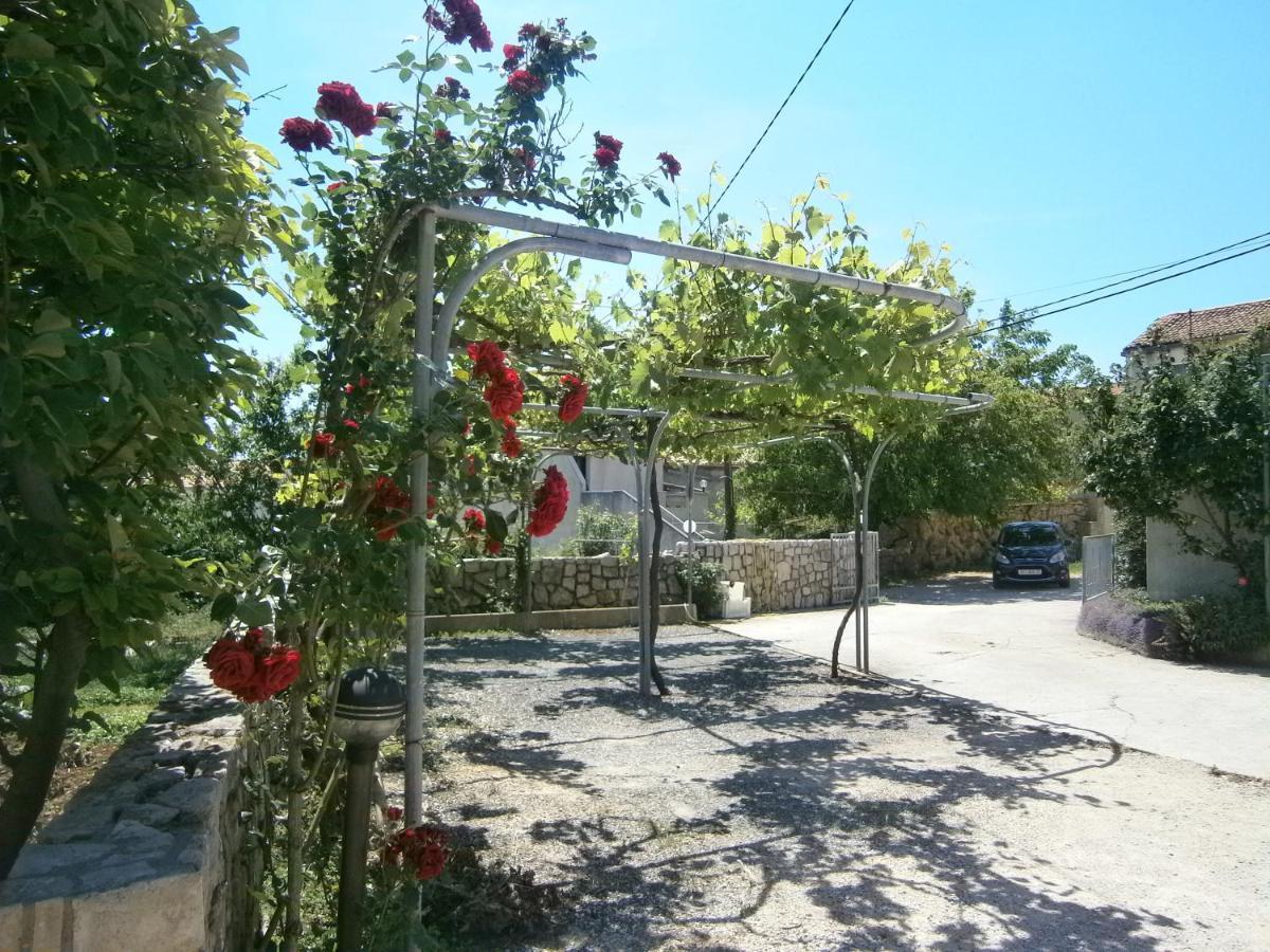 Apartment Rose Krk Town Exterior photo