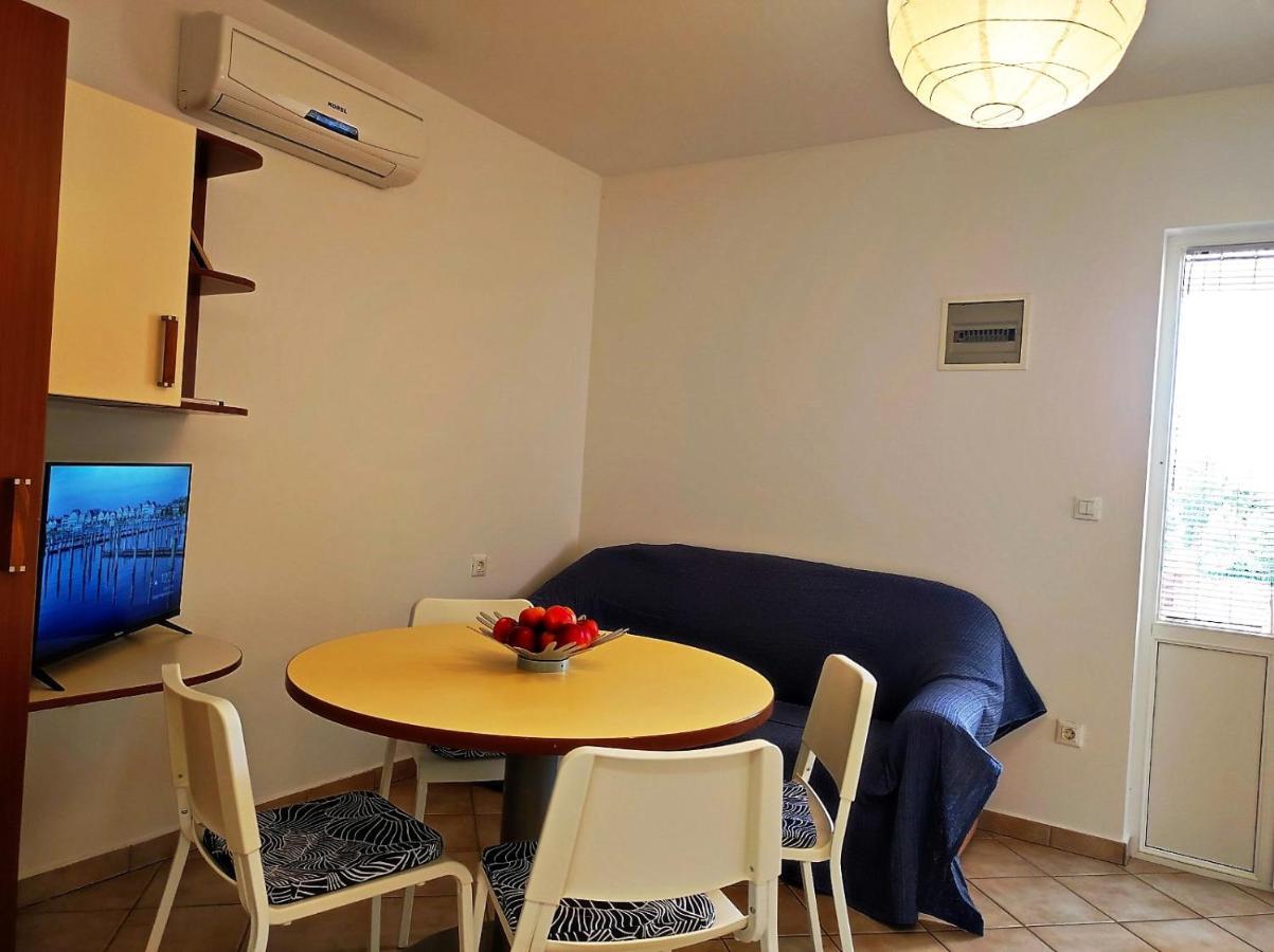 Apartment Rose Krk Town Exterior photo