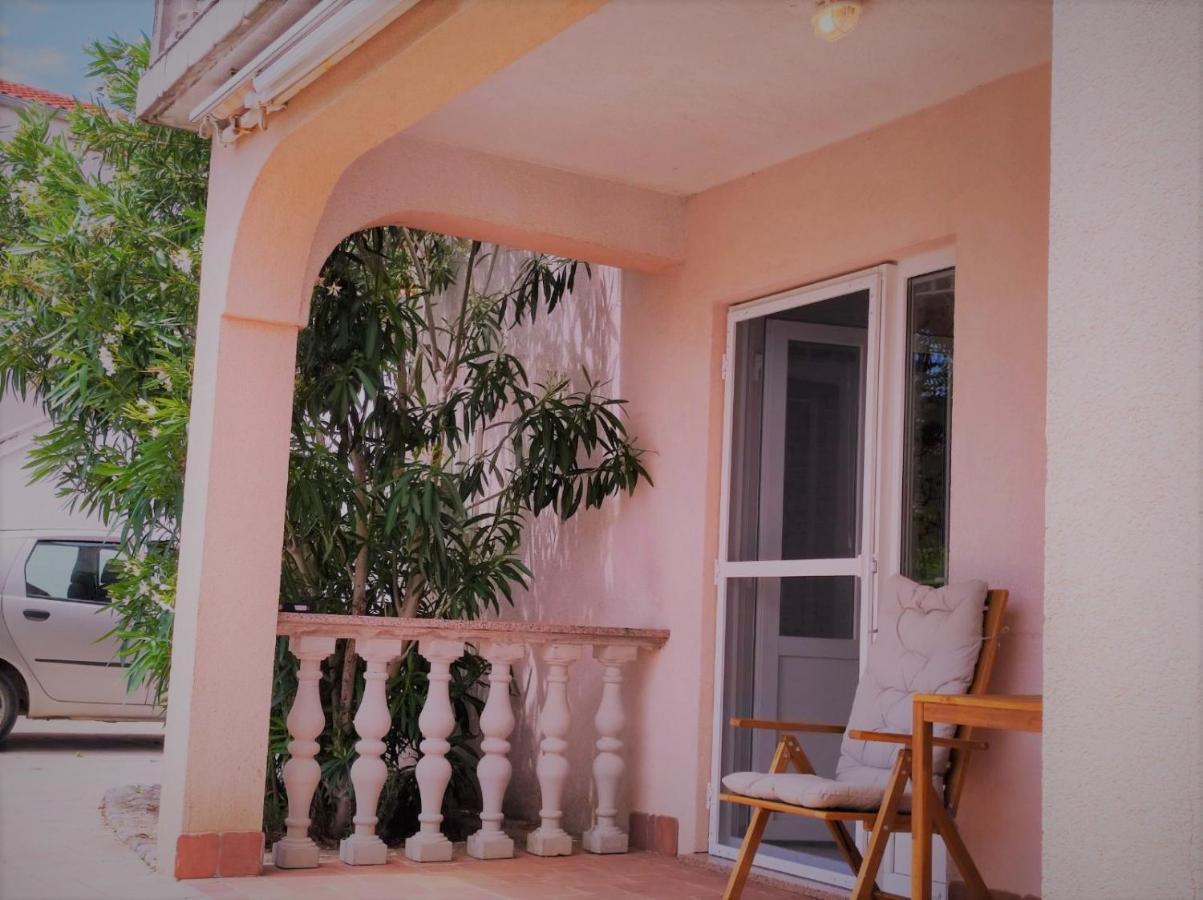 Apartment Rose Krk Town Exterior photo