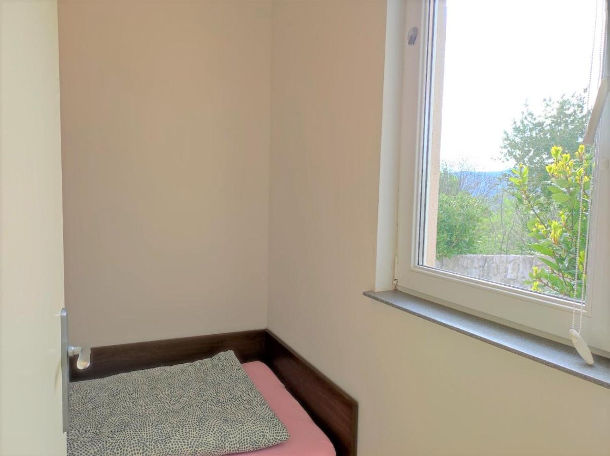 Apartment Rose Krk Town Exterior photo